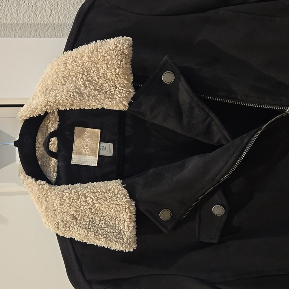 Roxy Jacket - Picture 2 of 7